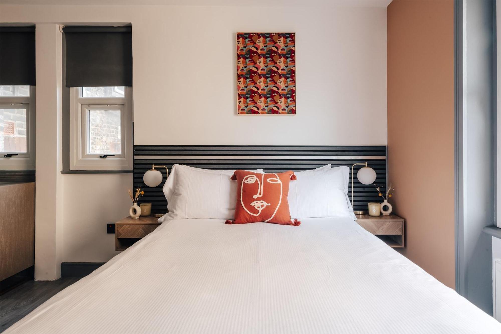 Modern And Spacious Duplex In Earls Court 런던 외부 사진